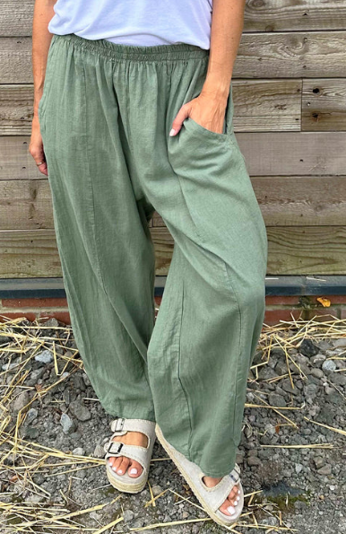 Why I'm in Love with This Linen Trouser